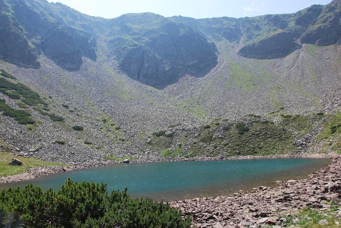 L. MIJA - cateva din cele mai importante lacuri din M-TII PARANG