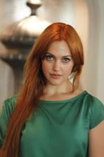 20 - Meryem Uzerli