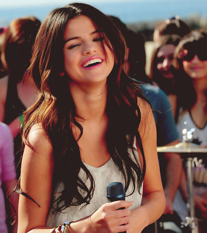 getImage (22) - selena gomez