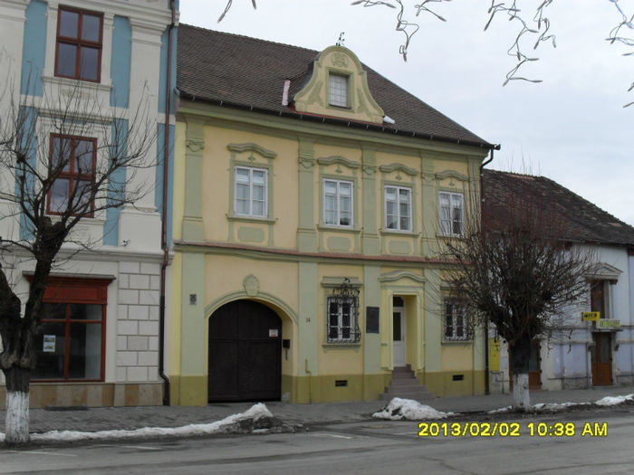 Medias-Casa  Schuster Dutz poet sas ,construita in 1690.