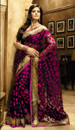 Bollywoods-Zarine-Khan-Dazzles-Brides-Galleria-Saree-Collection-2012-14 - ZARINE KHAN 1