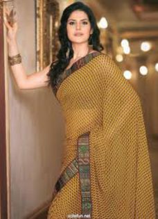 imagesCAME3JS8 - ZARINE KHAN 1