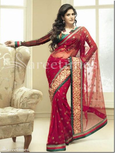 Zarine_Khan_Pink_Saree_thumb[2]
