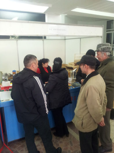 20130202_140154 - Targul Apicol Slobozi 2013 ziua a II a