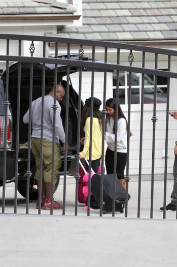 603894_490159364363959_1612815375_n