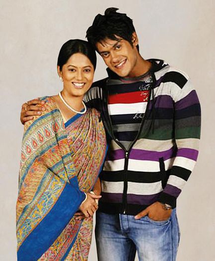 Padma si Rohan - Choti Bahu_Triunghiul iubirii 2