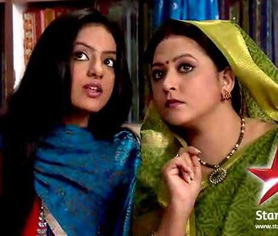 316000_210859135642495_1215519639_n - Diya Aur Baati Hum_Destine implinite