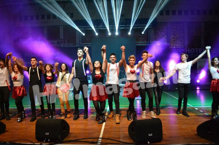 391796_483519741685329_2085396518_n