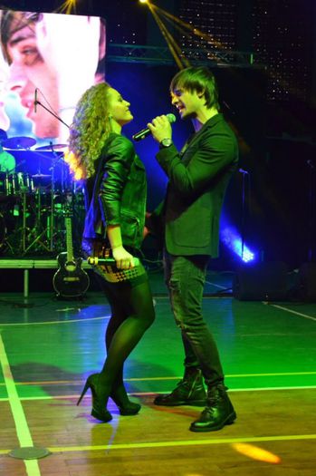 535594_496153270428021_924956818_n