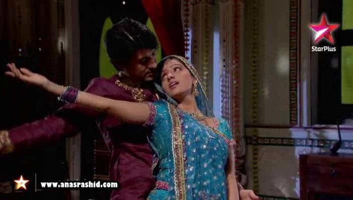 403559_413145458720228_1770199534_n