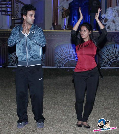 63324_490974114270695_946932405_n - deepika singh_sandhya 2012_2013_2014