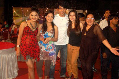 223038_469947073040066_1018397938_n - Diya Aur Baati Hum_Destine implinite