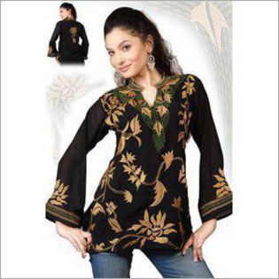 246811_185724374892804_1501311336_n - Ankita Lokhande