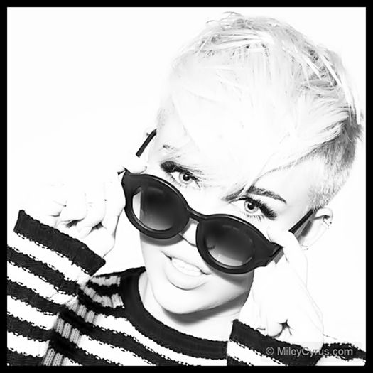 AlexaSingh - 0-Miley Cyrus