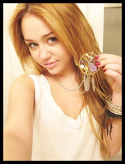 ShilpaShivanand - 0-Miley Cyrus