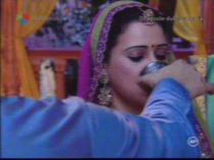 49638283_LNWQVBZIM - Dragoste dulce amara