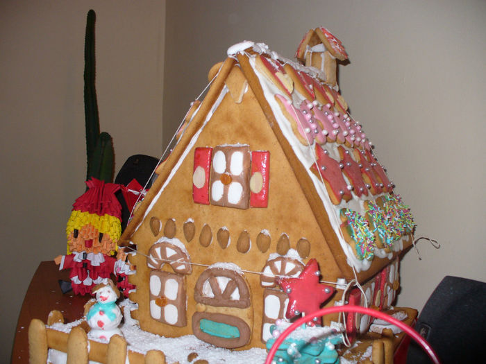 P1140687 - casuta de turta dulce