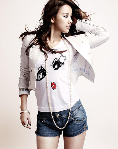 lee hyori26