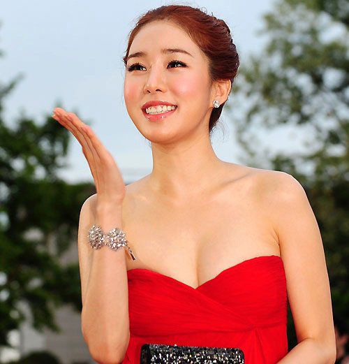  - o - 2 Yoo In Na