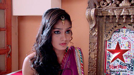 418575_312781742154326_813169111_n - Sana Khan