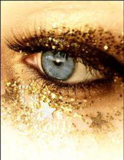  - GlItTeR eYeS