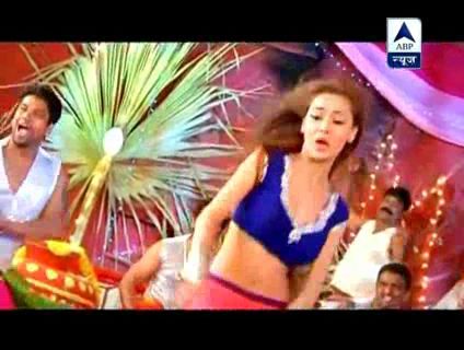 00_01_20 - B-Sara Khan Item Number-B