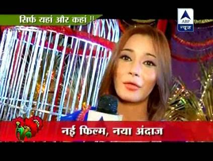 00_02_14 - B-Sara Khan Item Number-B