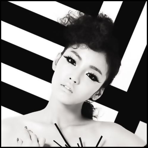 .x mdahhhh !!! :]]] Byeee :o3 . In caz ca ia foc casa :o3 E vina lu Joon no a mea :o3 Clar? .. :-s