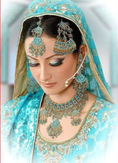 Latest Style Jhoomar Jewelry Trends and Excellent Designs for 2013 - Bijuterii Indiene-Indian beauty