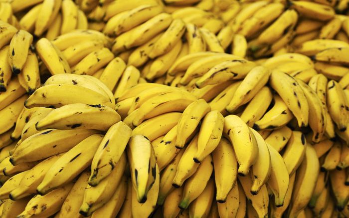 banane-wallpapers_24698_1920x1200 - fructe