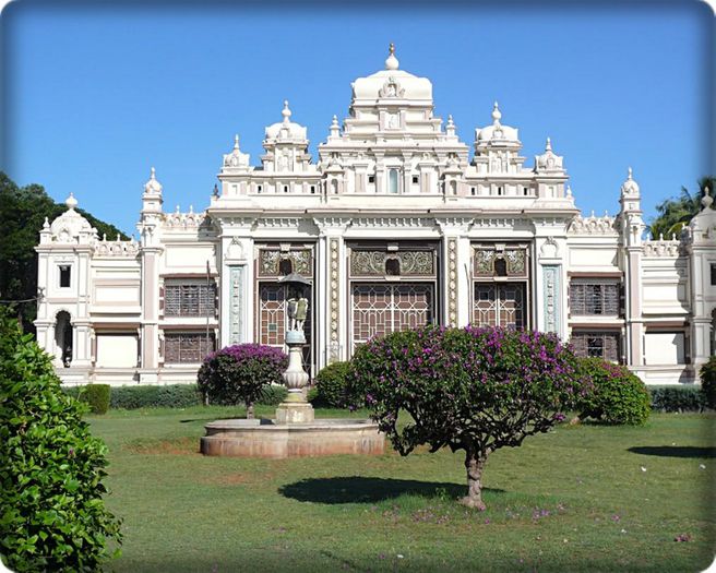 ● Jagan Mohan Palace,Karnataka,South India ● - x - Obiectivele turistice