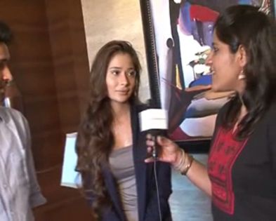 Sara Khan and Vikrant Massey from V the Serial 2013 (58)