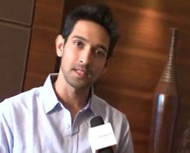 Sara Khan and Vikrant Massey from V the Serial 2013 (79)