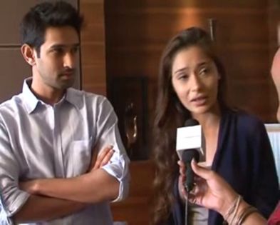 Sara Khan and Vikrant Massey from V the Serial 2013 (129)