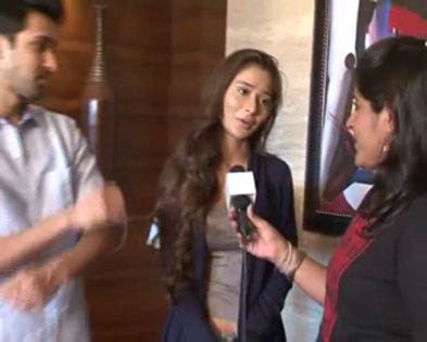 Sara Khan and Vikrant Massey from V the Serial 2013 (158)