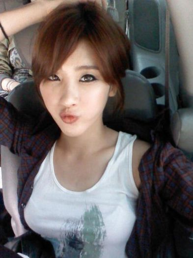 hyuna4