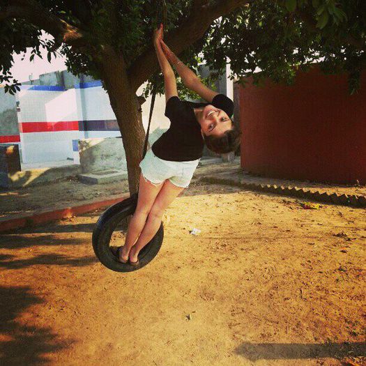 579810_309019762533971_130519210_n