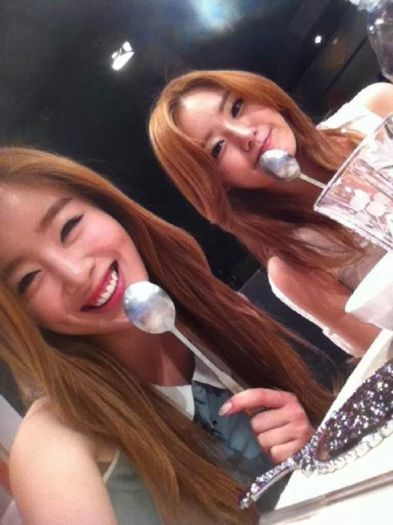 ji eun and sunhwa