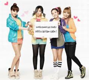 ff sweet - 2ne1 4