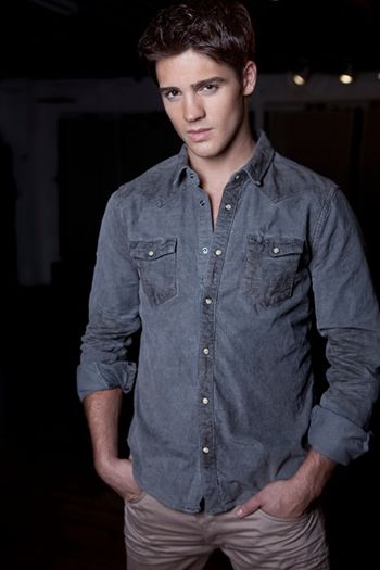 Steven R. McQueen (11)