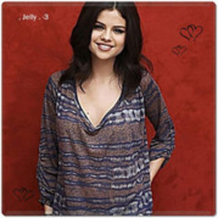 28999742_CNCUXWLUM - Selena Gomez