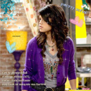 28998696_BXFKKWNZA - Selena Gomez