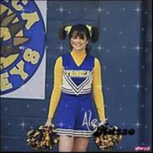 58441150_KZJMANC - Selena Gomez