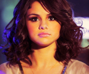 58575415_TRBWDBH2 - Selena Gomez