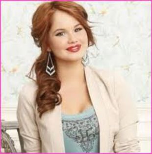 descărcare (8) - Debby Ryan