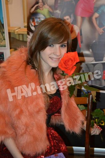 522113_484994661537837_606037872_n