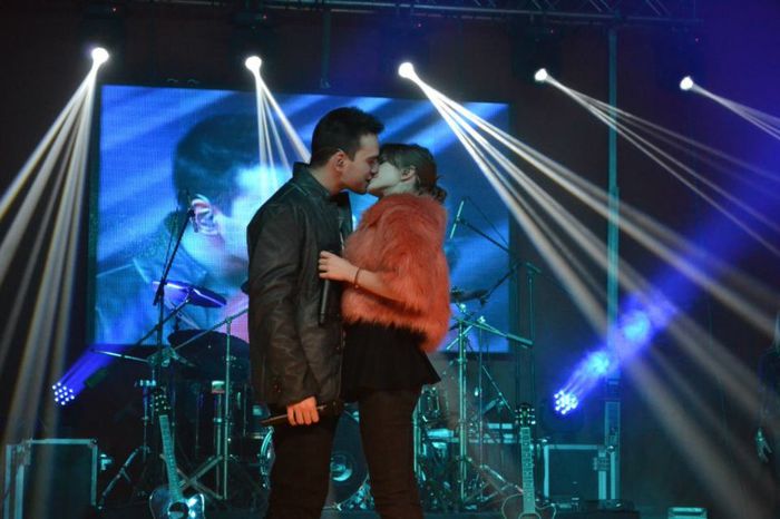 534865_500573346652680_1466605231_n