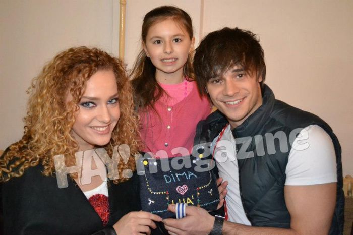 555777_484994264871210_479669441_n