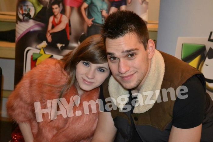 575438_484994148204555_180209963_n