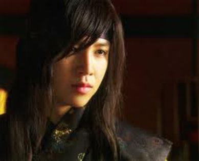 Majestate! Nu o sa va las singura niciodata! - Episodul 1